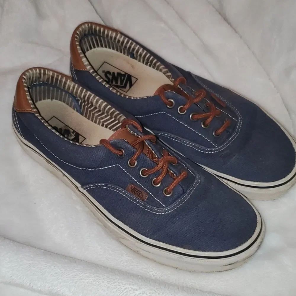 Vans Old Skool skate shoes 9.5